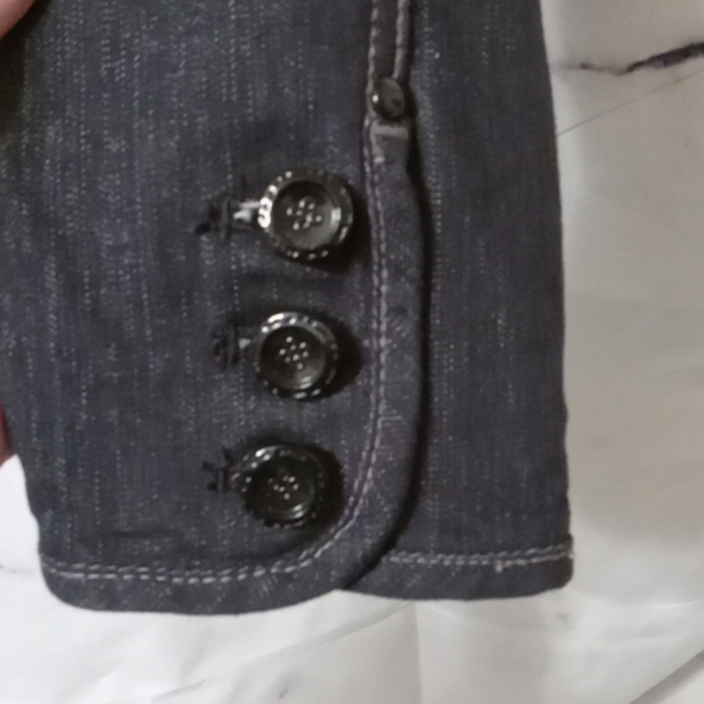 D&Co. Jean jacket XS ๐๐๐๐ - Picture 6 of 10